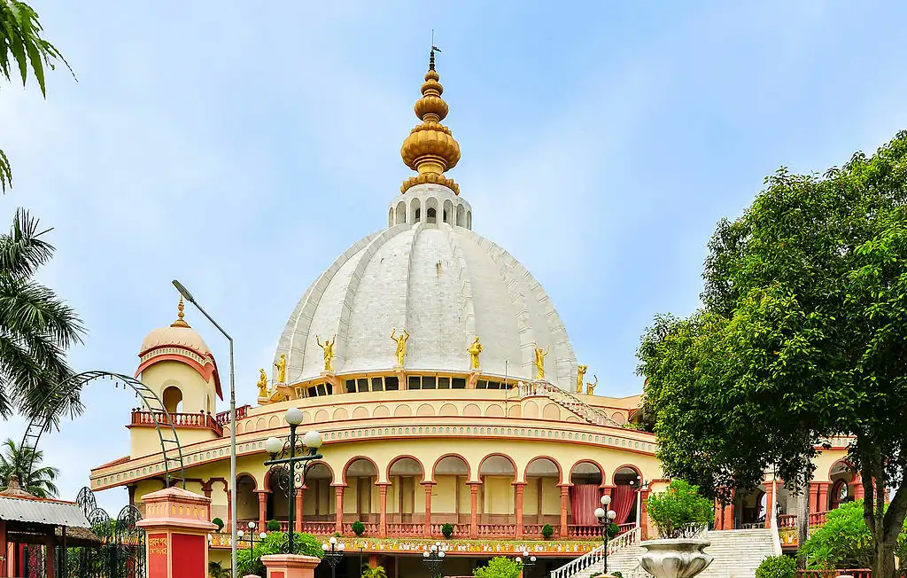 weekend tour from kolkata in august